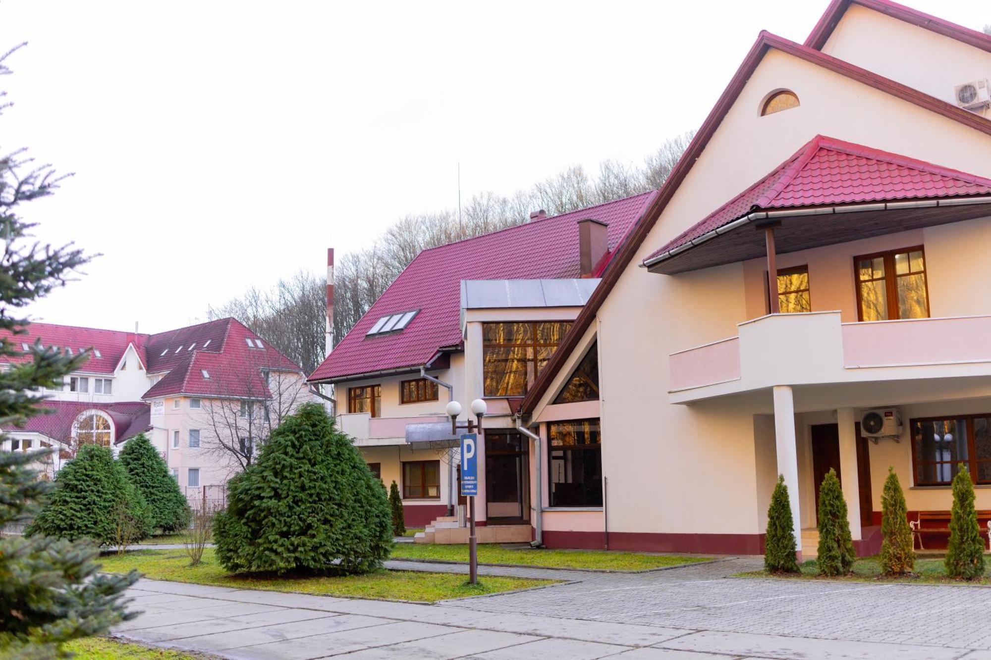 Ruta Resort Polyana Exteriör bild